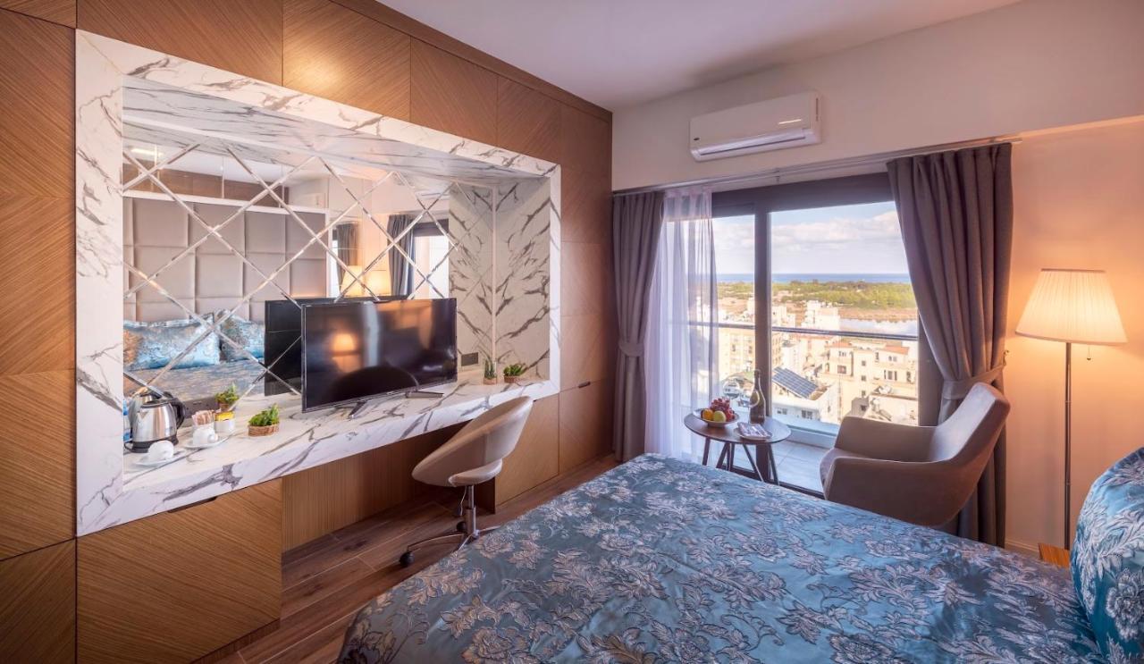 Novel Centre Point Hotel Фамагуста Екстер'єр фото